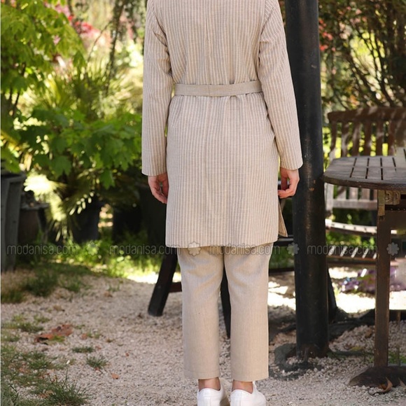 Brand new neutral coord set - Picture 4 of 4